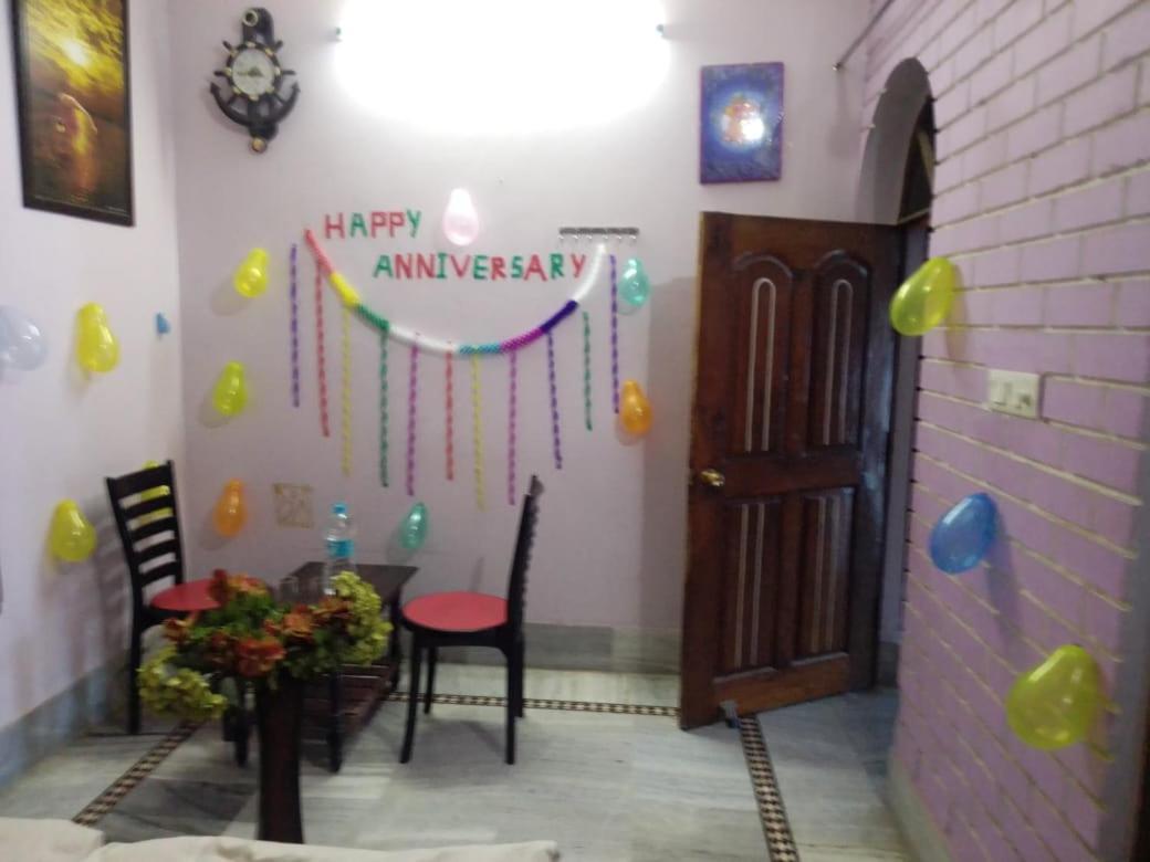 Srishti Shelter Hotel Varanasi Bagian luar foto